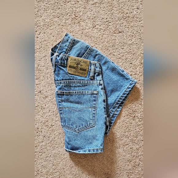 Jordache Vintage Shorts - Just in time for SUMMER! - Picture 2 of 5